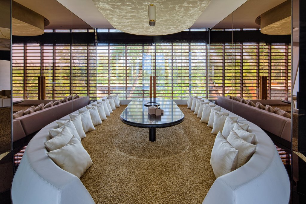 Penthouse-Dining-2A